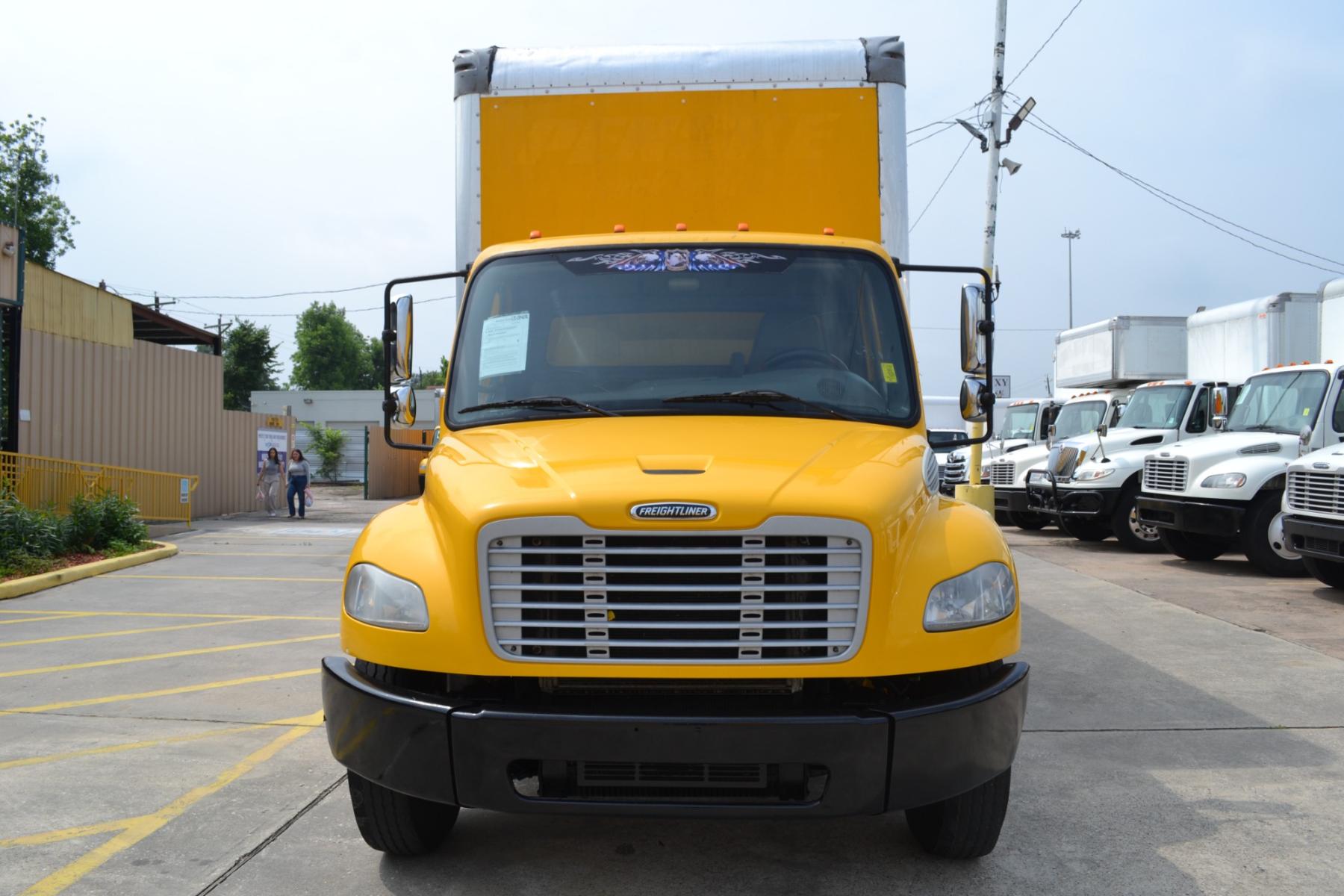 2017 YELLOW /BLACK FREIGHTLINER M2-106 with an CUMMINS ISB 6.7L 220HP engine, ALLISON 2200RDS AUTOMATIC transmission, located at 9172 North Fwy, Houston, TX, 77037, (713) 910-6868, 29.887470, -95.411903 - 26,000LB GVWR NON CDL, MORGAN 26FT BOX, 13FT CLEARANCE, 103" X 102" AIR RIDE, MAXON 3,000LB CAPACITY ALUMINUM LIFT GATE, 80 GALLON FUEL TANK, COLD A/C, CRUISE CONTROL - Photo #1